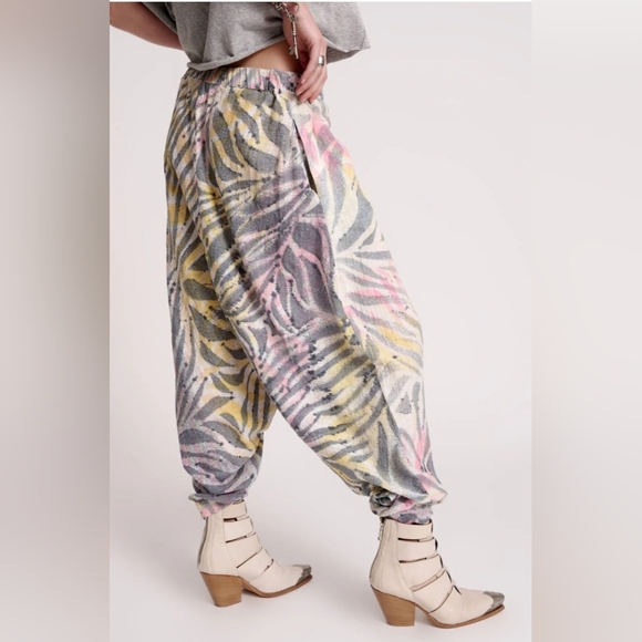 One Teaspoon Drifter Harem Pants/Palm Island - Picture 2 of 11